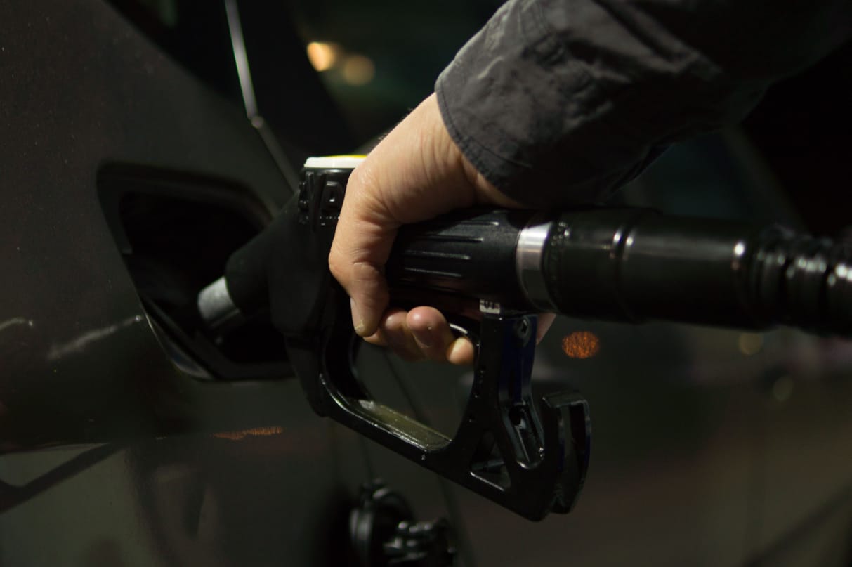 America’s Record Fuel Costs Turn Middle East Conflict Into a Domestic Inflation Problem