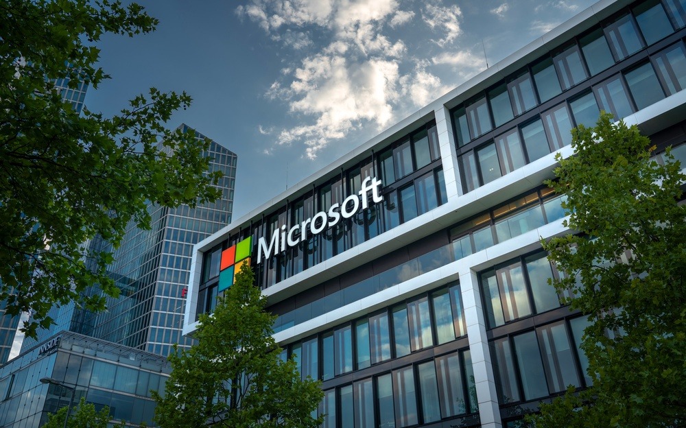 Microsoft’s Step-by-Step AI Diagnostic Tool Outperforms Physicians in Complex Case Tests, Raising Prospects for Clinical Adoption